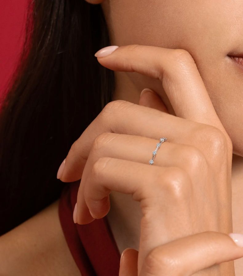 Minimalist Floating Bubble Wedding Ring Minimalist Floating Bubble Wedding Ring