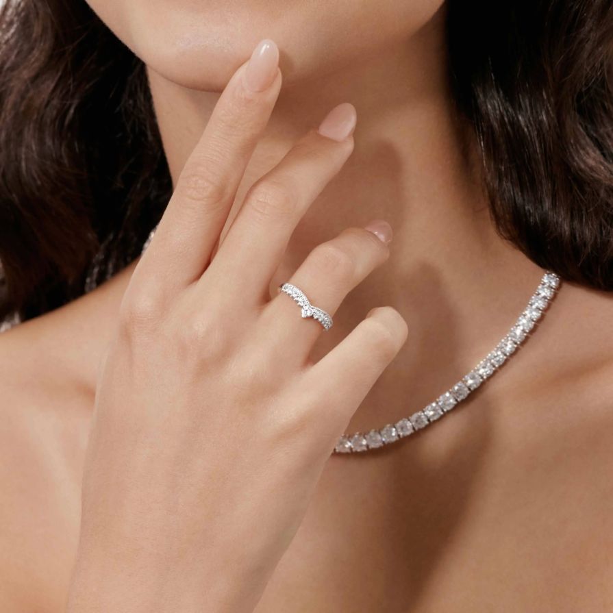 Chevron Heart Shaped Pavé Wedding Rings Chevron Heart Shaped Pavé Wedding Rings