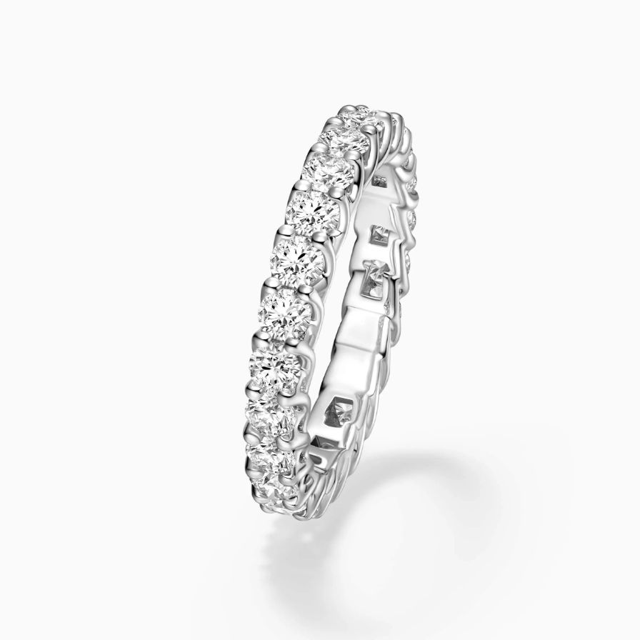 Four-claw Diamond Pavé Wedding Ring Four-claw Diamond Pavé Wedding Ring