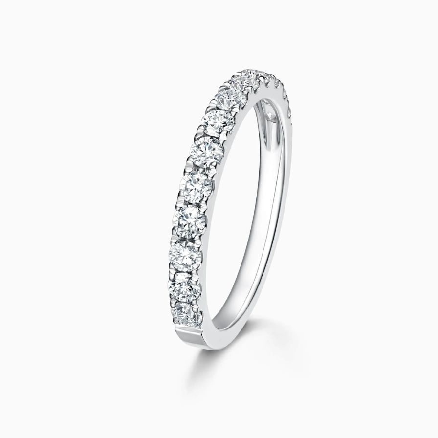 13 Diamonds Pavé Wedding Rings 13 Diamonds Pavé Wedding Rings