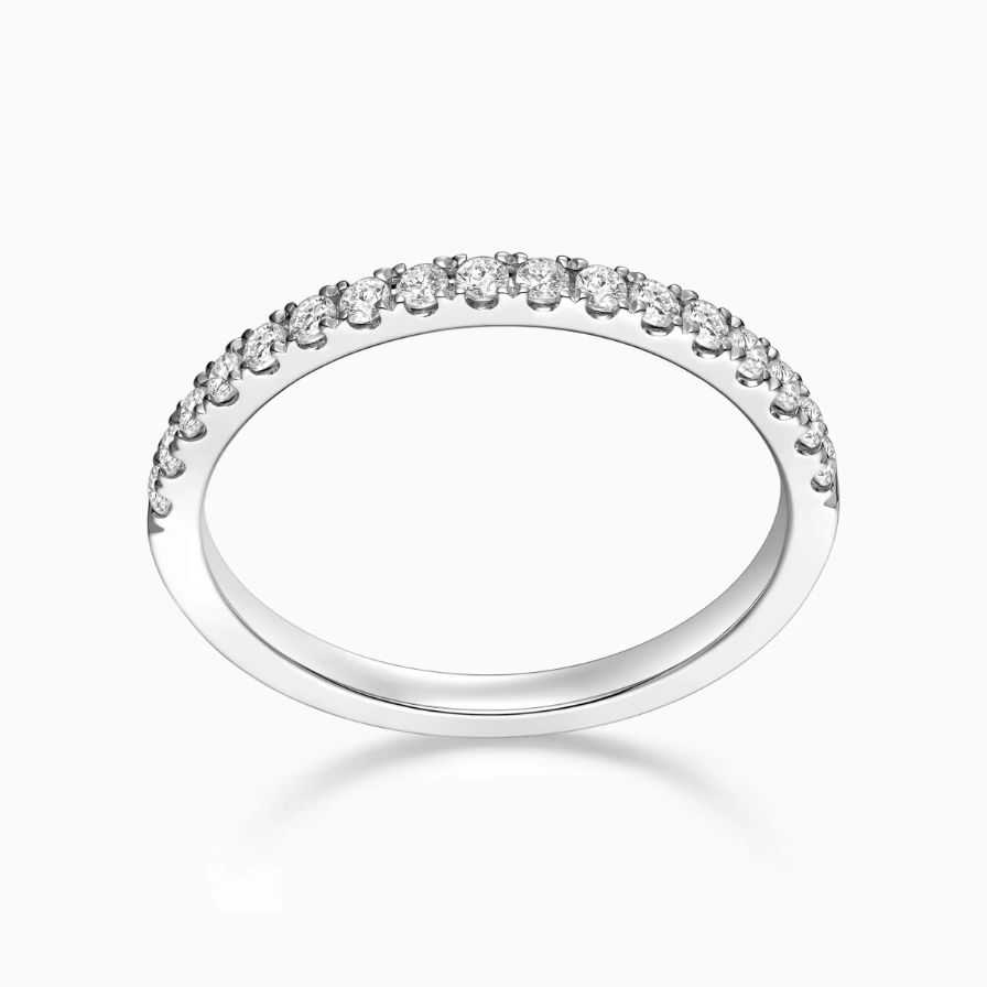 17 Diamonds Pavé Wedding Rings 17 Diamonds Pavé Wedding Rings