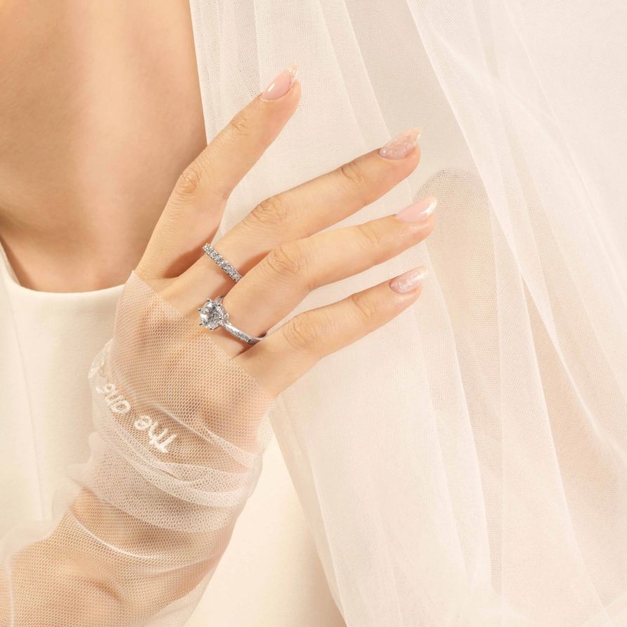 17 Diamonds Pavé Wedding Rings 17 Diamonds Pavé Wedding Rings