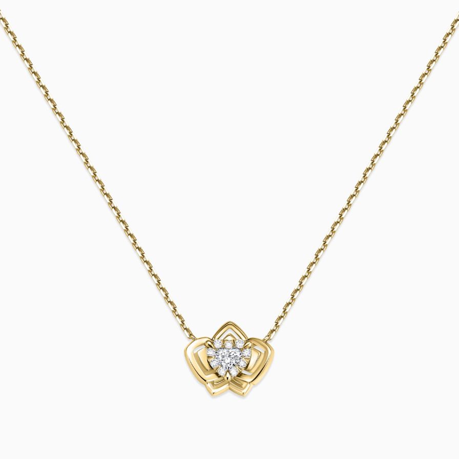 Enchanting Heart Shape Diamonds Necklace Enchanting Heart Shape Diamonds Necklace