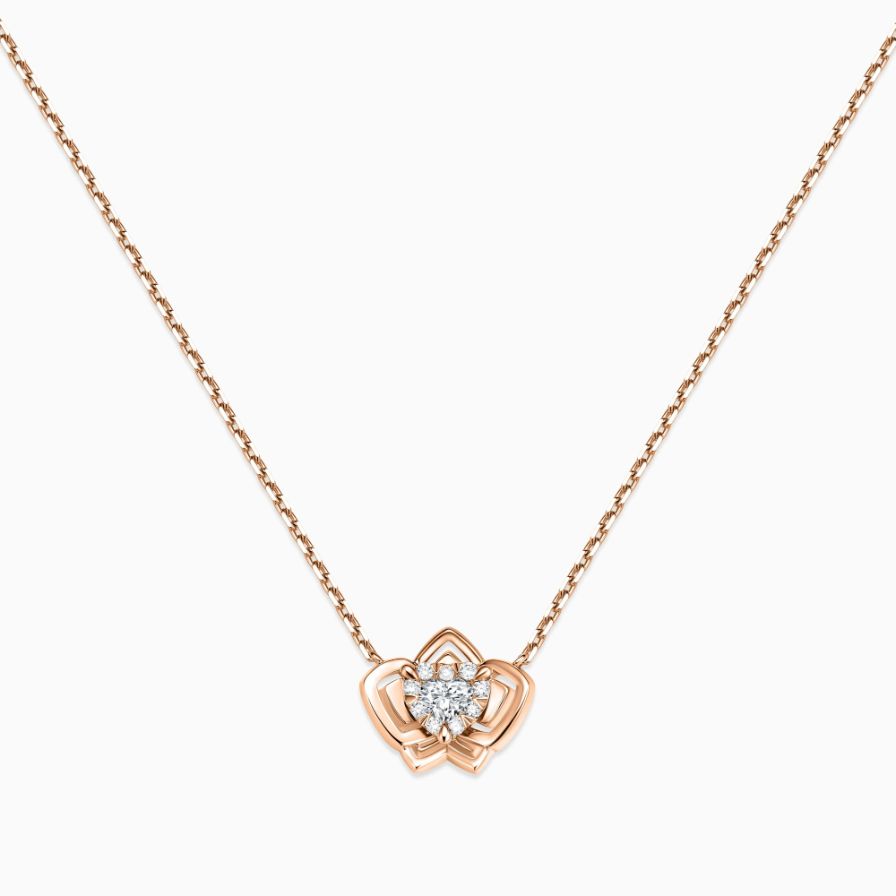 Enchanting Heart Shape Diamonds Necklace Enchanting Heart Shape Diamonds Necklace