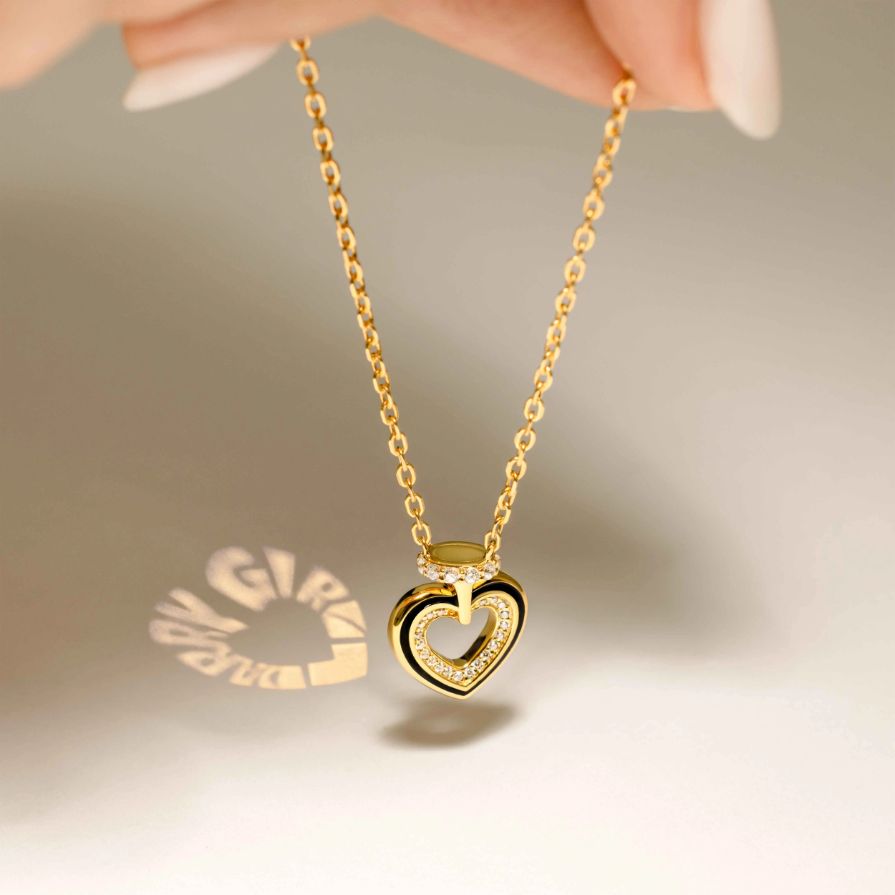 Charming Necklace For Her Moissanite Sunlight Message - "Darry Girl" Charming Necklace For Her Moissanite Sunlight Message - "Darry Girl"