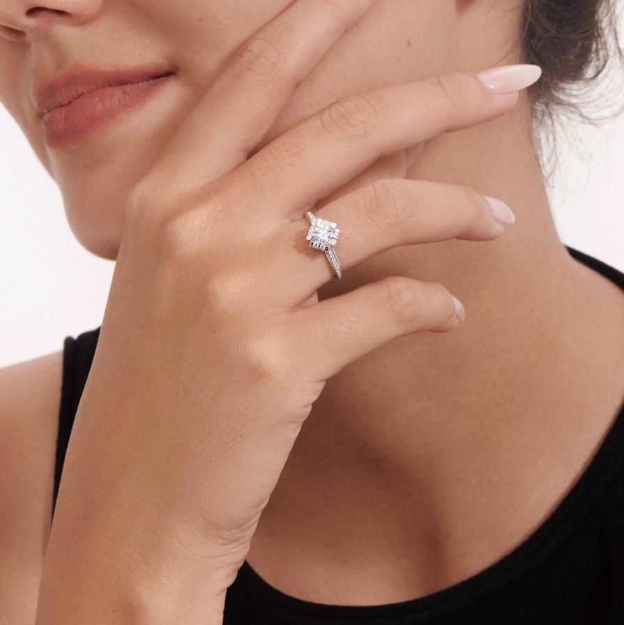 Eternal Round Pavé Engagement Ring Eternal Round Pavé Engagement Ring