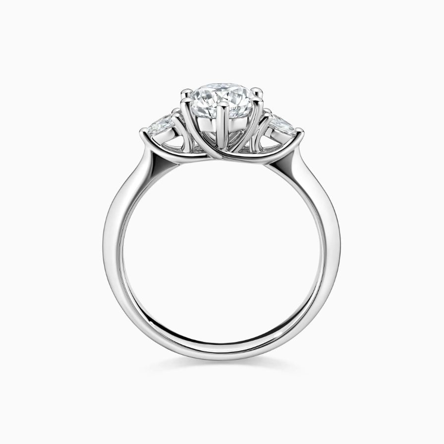 Round Side-stone Star Eyes Engagement Ring Round Side-stone Star Eyes Engagement Ring