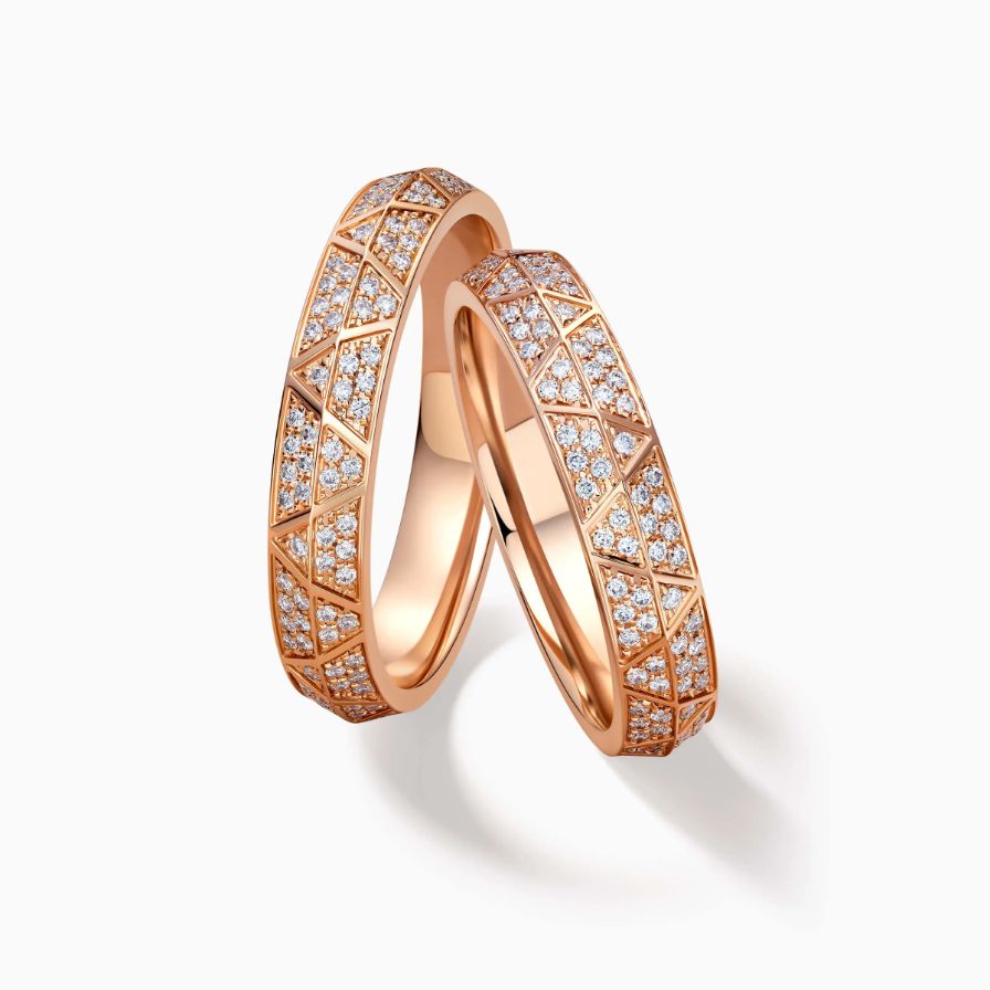 Engraved Diamond Pavé Rose Gold Wedding Rings Engraved Diamond Pavé Rose Gold Wedding Rings